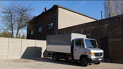 Vue depuis le centre de Jardinage  AVEVE (anc. Leclercq).