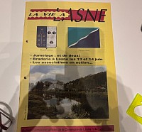 La revue «  Vie à Lasne »