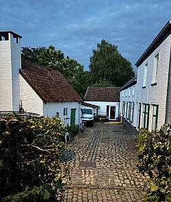 Le patrimoine immobilier rural . Anciennes maisons de villages