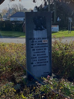 Photo 7: un monument 1815 parmi d’autres.