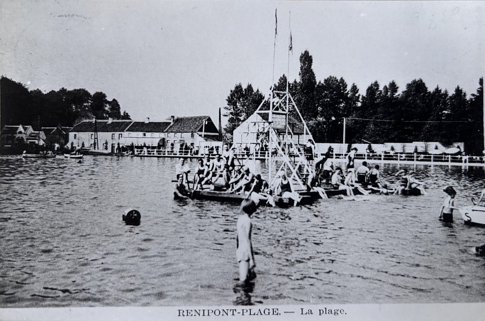 La Plage de Renipont - Lieu très fréquenté l’été par les voyageurs venant de la capitale .