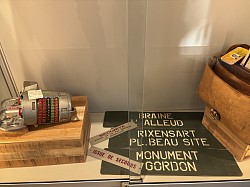 Exposition à Incourt du matériel de Vincent Thiry